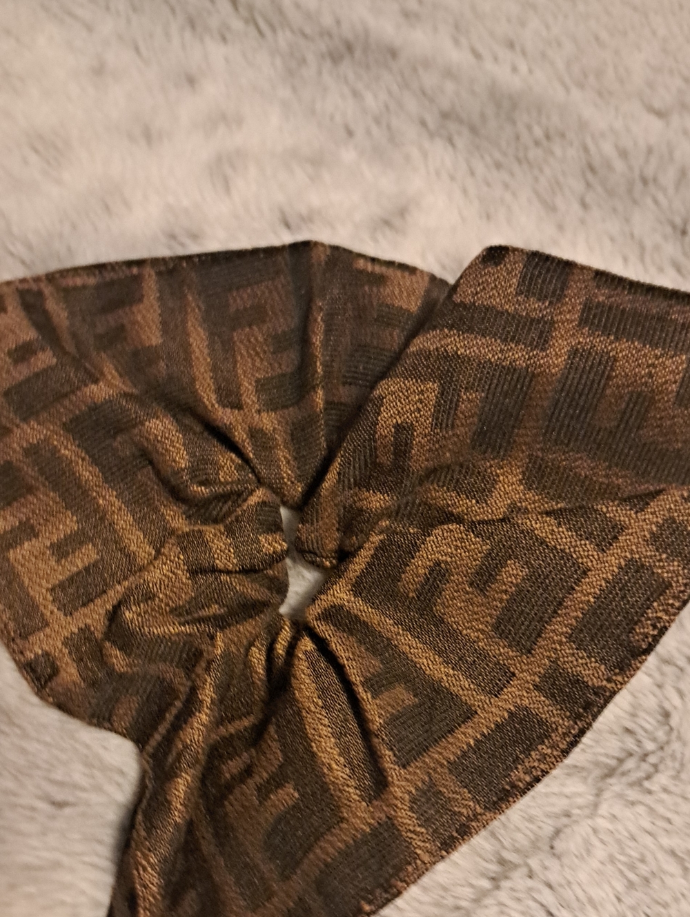 Brown Logo-Pattern Women's Scrunchy Accessory